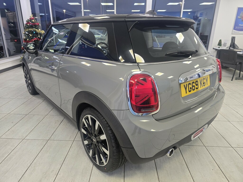 Mini Hatch 1.5L Cooper Exclusive YG69KGY Grey #5