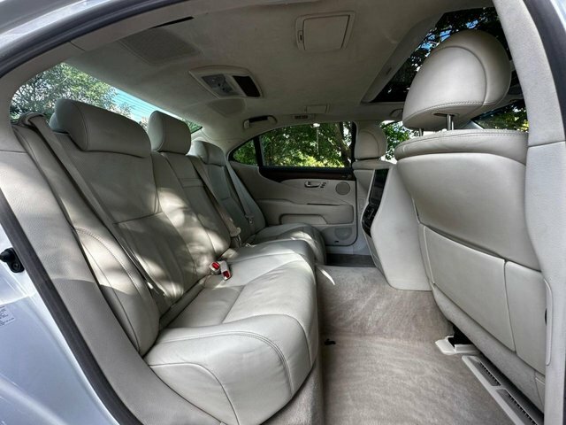 Lexus LS 5.0 600H L 445 Bhp Silver #25