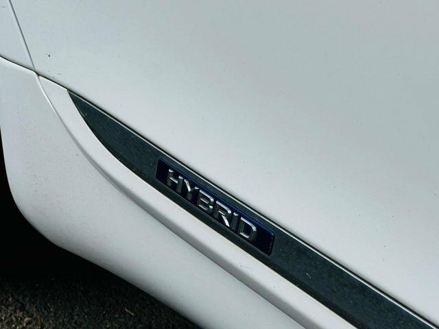 Lexus LS 5.0 600H L 445 Bhp Silver #19