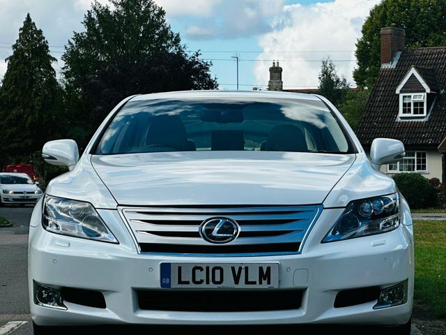 Lexus LS 5.0 600H L 445 Bhp Silver #11