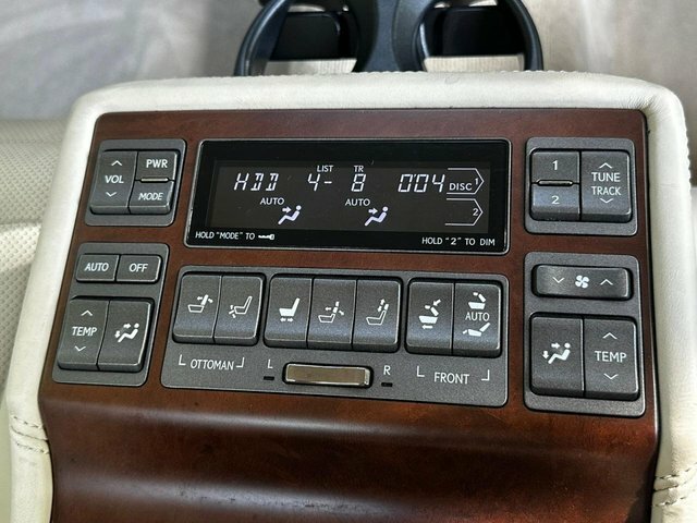 Lexus LS 5.0 600H L 445 Bhp Silver #32