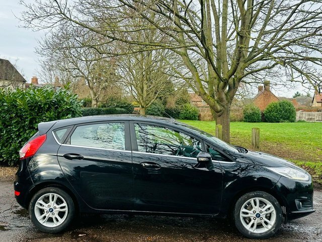 Ford Fiesta 1.6 Zetec Hatchback Powershift Euro 6 LC65UGJ Black #3
