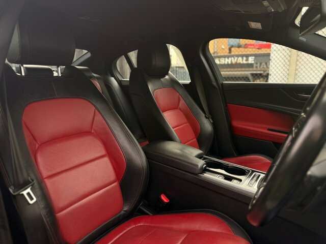 Jaguar XE 2.0 Gtdi R-sport Saloon Euro 6 S Silver