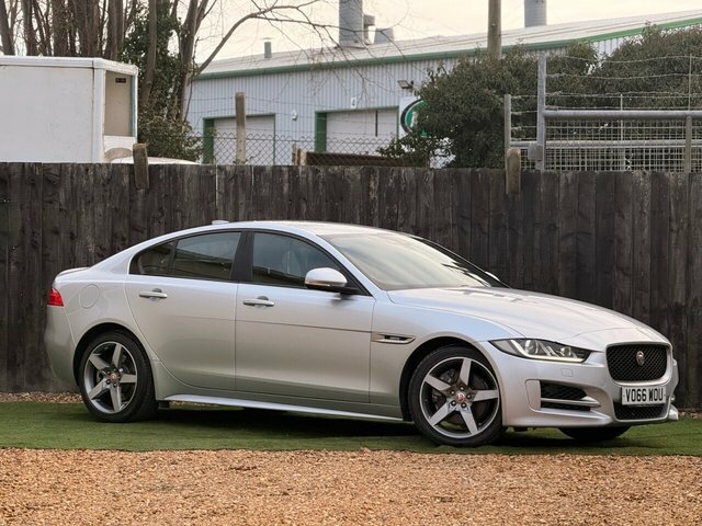 Jaguar XE 2.0 Gtdi R-sport Saloon Euro 6 S VO66WOU Silver #6