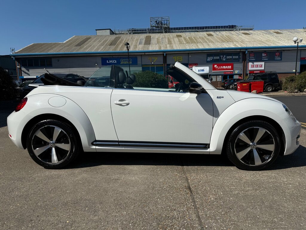 Volkswagen Beetle 1.4 Tsi 60S Edition BK13UKH White #3