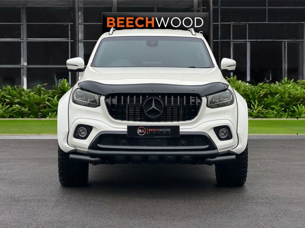 Mercedes-Benz X Class 2019 3.0 Cdi V6 Power Pickup Double Cab WS19LYW White #3