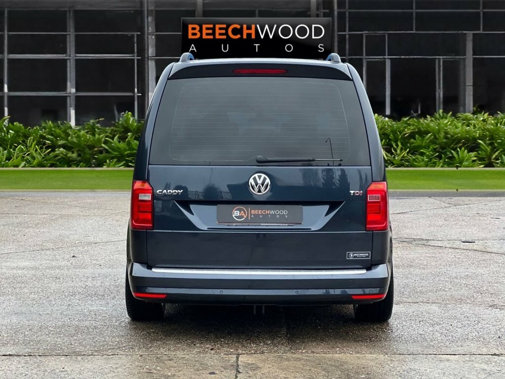 Volkswagen Caddy Maxi Life 2017 2.0 Tdi Bluemotion Tech Mpv Dsg Eu Blue #3