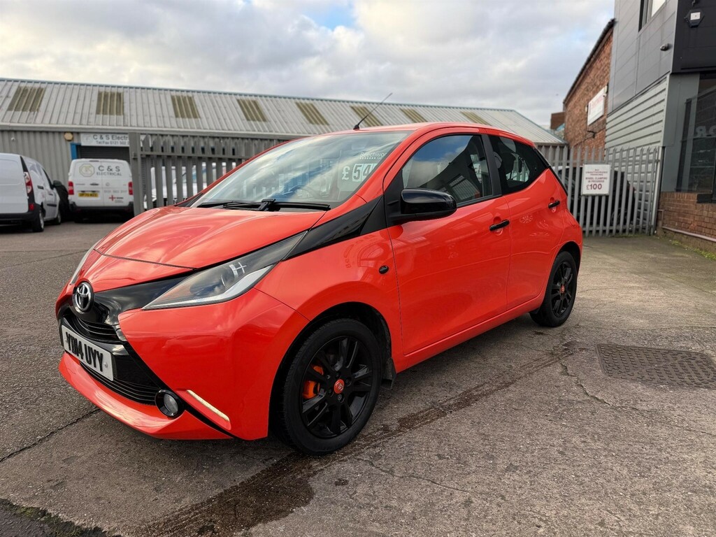 Toyota Aygo 1.0 Vvt-i X-cite Euro 5 Euro 5 YB14UYY Orange #2