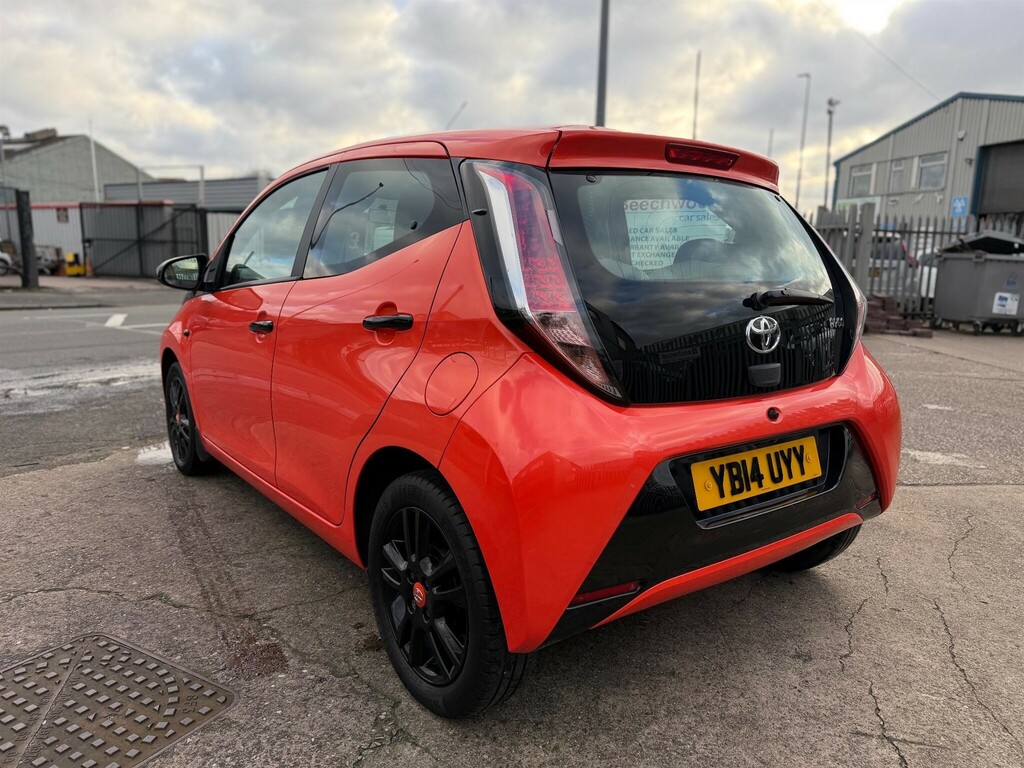 Toyota Aygo 1.0 Vvt-i X-cite Euro 5 Euro 5 YB14UYY Orange #5
