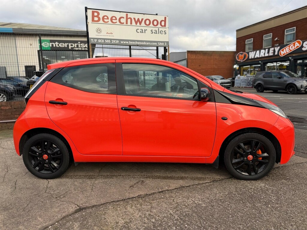 Toyota Aygo 1.0 Vvt-i X-cite Euro 5 Euro 5 YB14UYY Orange #6