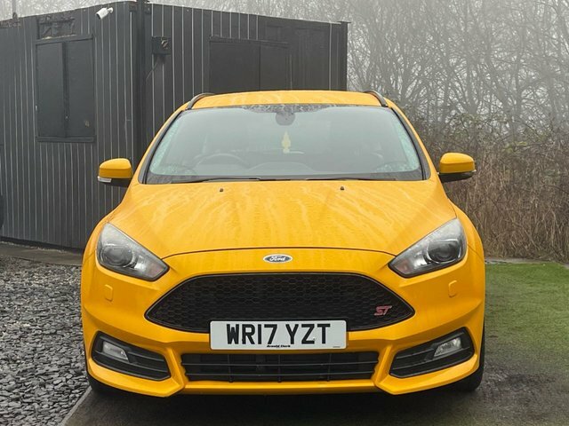 Ford Focus 2.0 Tdci St-3 Estate Euro 6 S S WR17YZT Yellow #2