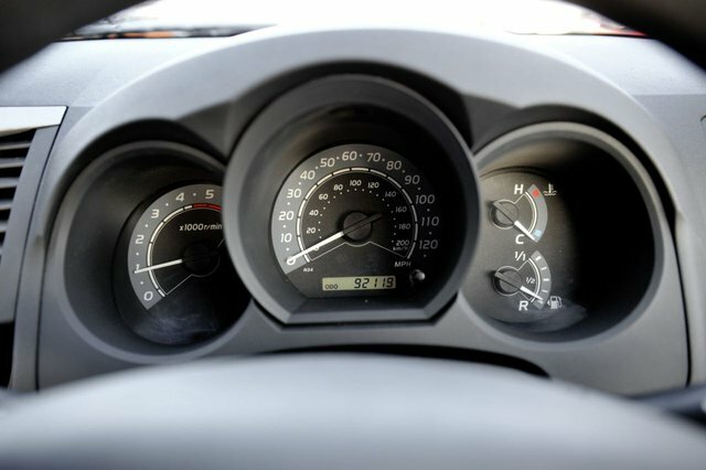 Toyota HILUX Invincible Dc Black #15