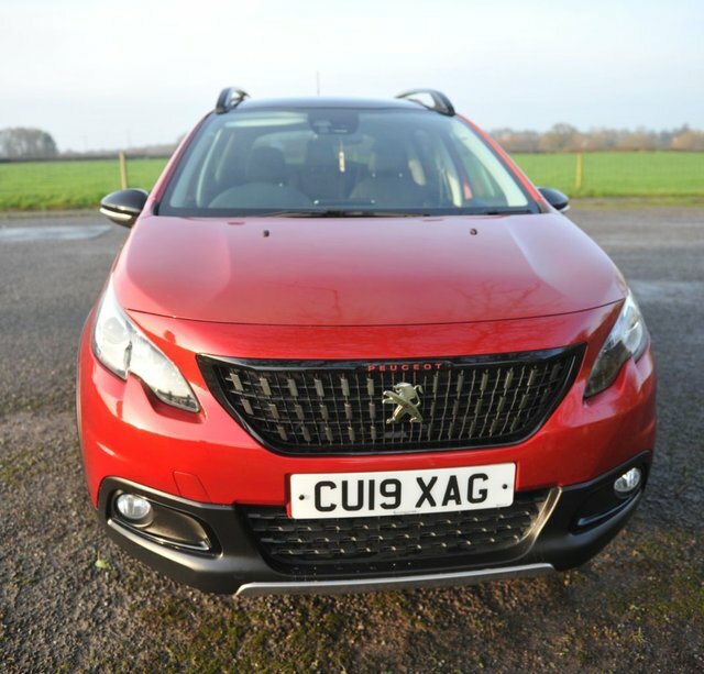 Peugeot 2008 1.2 Puretech Gpf Gt Line Suv Eur CU19XAG Red #2