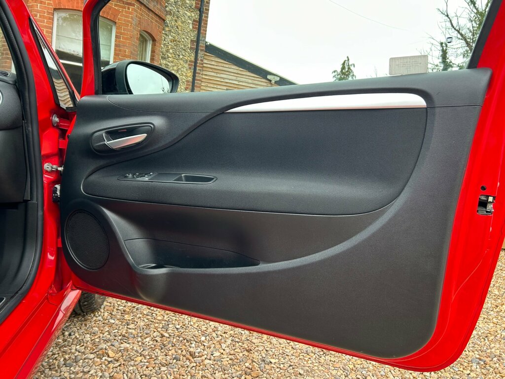 Abarth Punto Evo Evo 1.4 Turbo Euro 5 Ss White #33