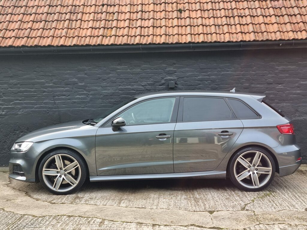 Audi S3 Black Edition Sportback S Tronic Quattro BU67PWO Grey #3