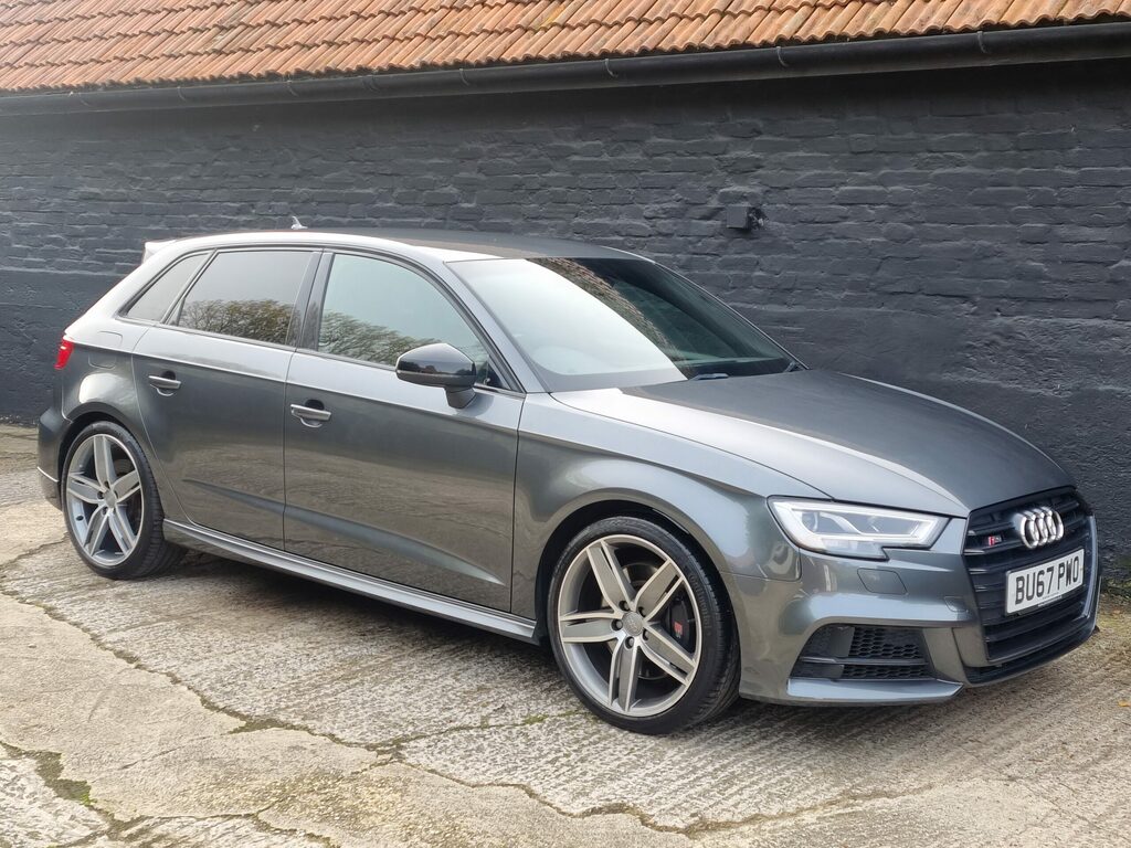 Audi S3 Black Edition Sportback S Tronic Quattro BU67PWO Grey #4