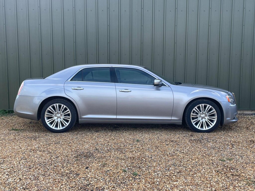 Chrysler 300C Saloon 3.0 300 C 3.0 V6 Crd Executive 201464 Grey #4