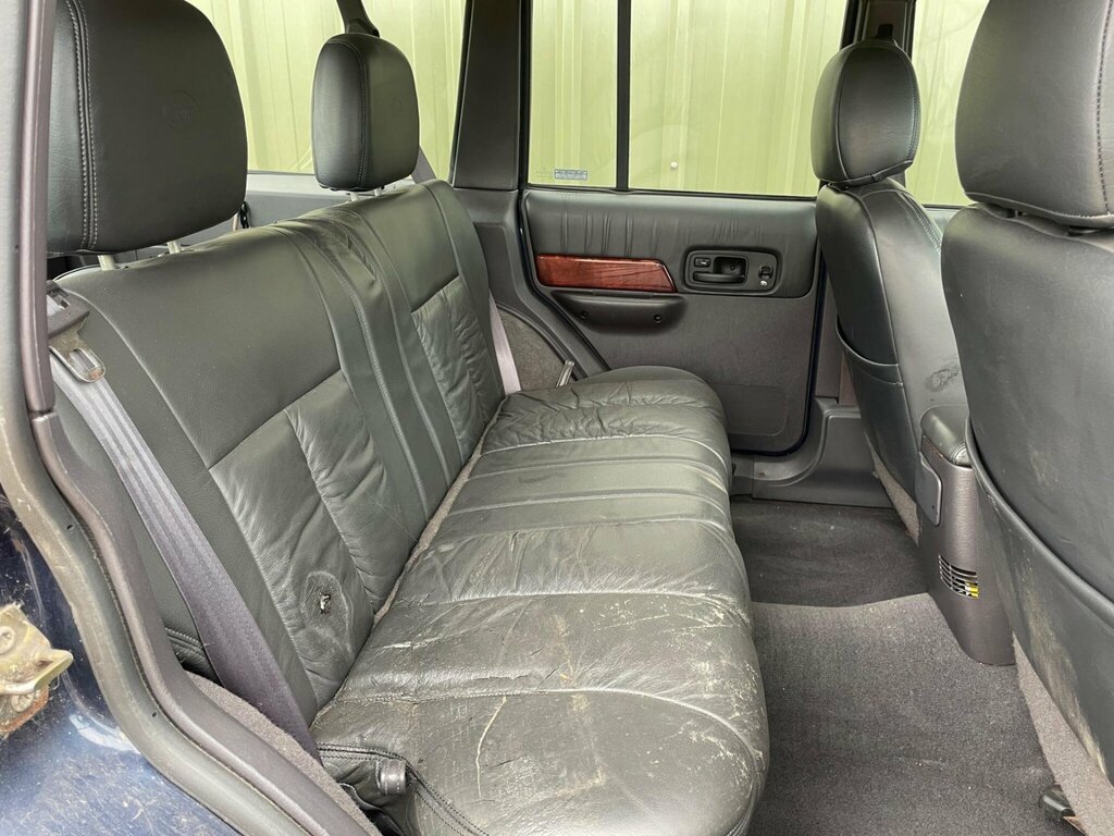 Jeep Cherokee 4.0 Classic 176 Bhp Blue #10