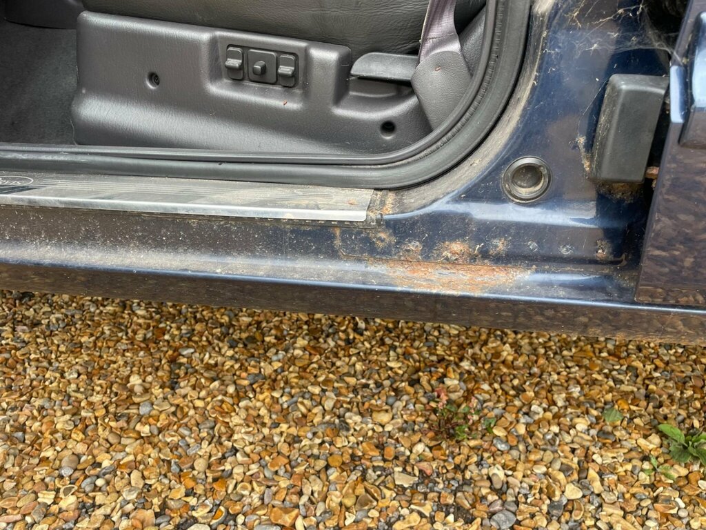 Jeep Cherokee 4.0 Classic 176 Bhp Blue #18