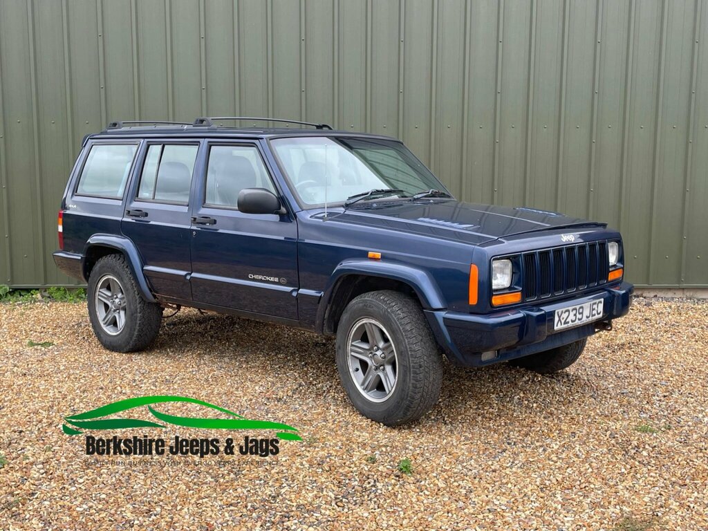 Jeep Cherokee 4.0 Classic 176 Bhp Blue #1