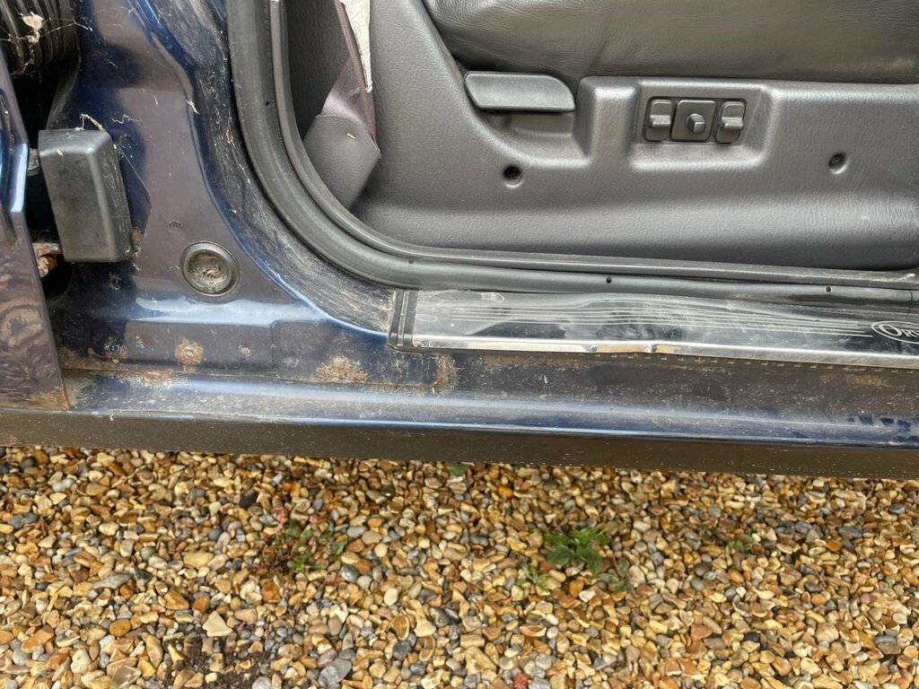 Jeep Cherokee 4.0 Classic 176 Bhp Blue #15