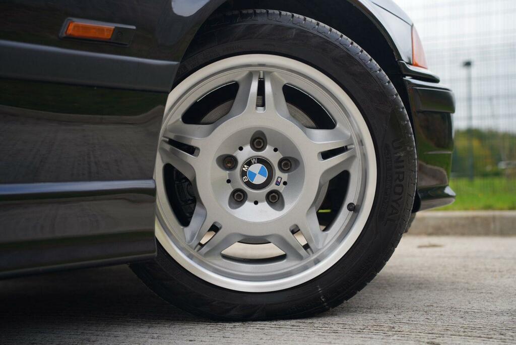 BMW M3 3.0I #13