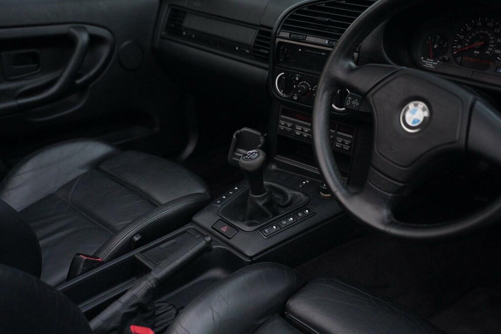BMW M3 3.0I #34