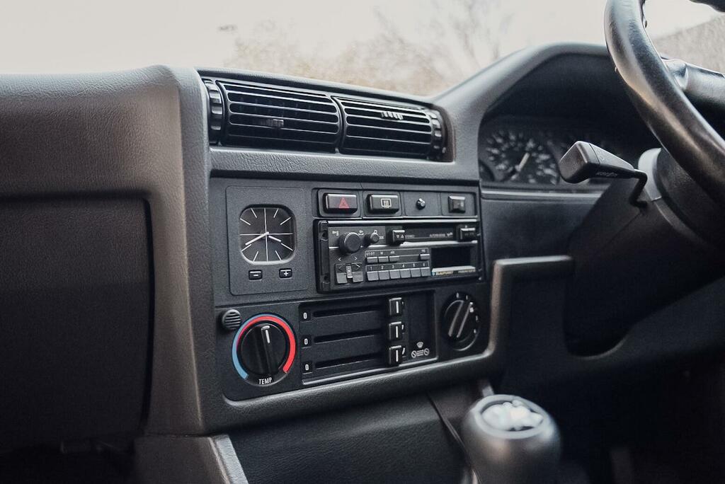 BMW 3 Series 320I E30 Blue #27