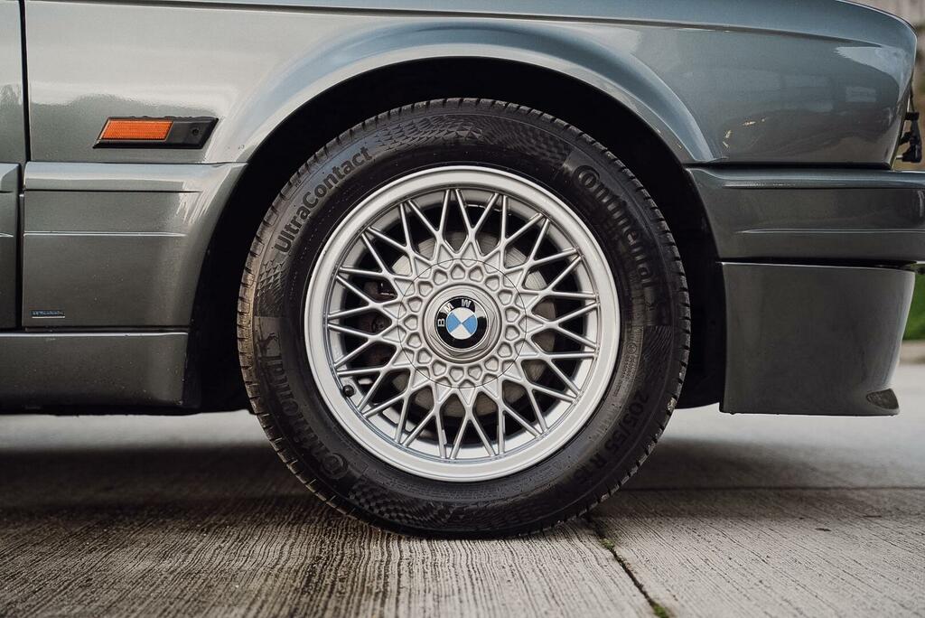 BMW 3 Series 320I E30 Blue #35