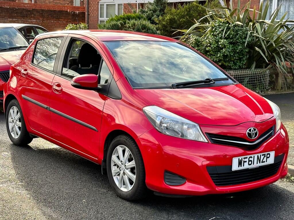 Toyota Yaris 1.33 Dual Vvt-i Tr Euro 5 WF61NZP Red #3