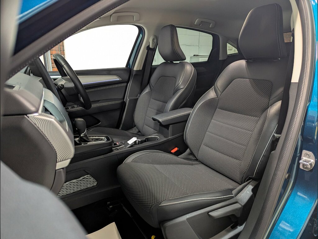 Renault Arkana 1.6 E-tech S Edition Suv Hybrid 2W LB72EKA Blue #6