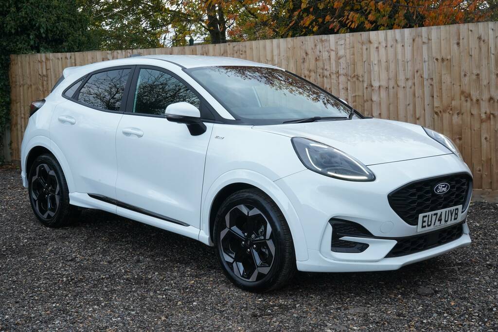 Ford Puma St-line X White