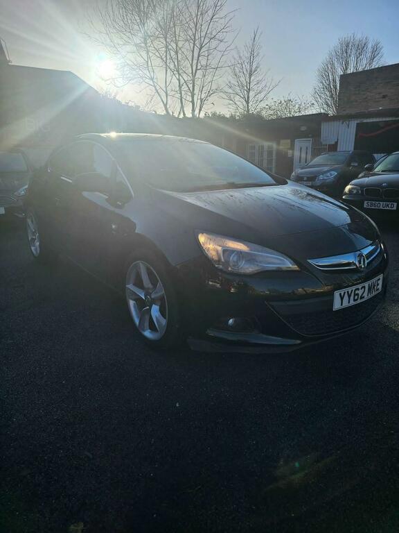 Vauxhall Astra GTC Coupe 1.4T 16V Sri Euro 5 Ss 201262 Black