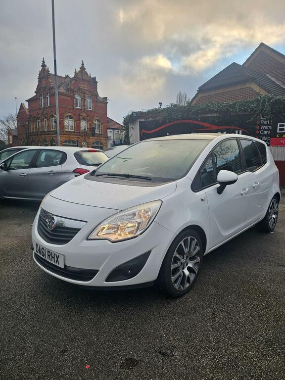 Vauxhall Meriva Mpv 1.4 16V Exclusiv Limited Edition Euro 5 2 DA61RHX White #3
