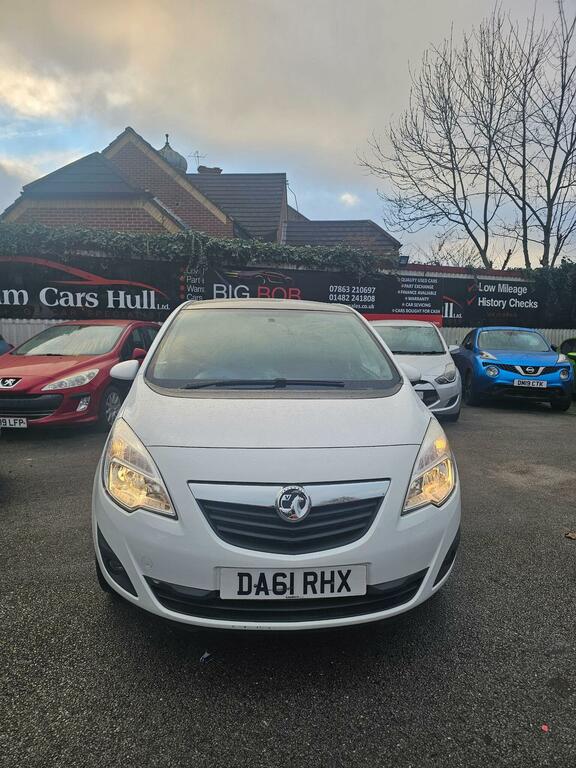 Vauxhall Meriva Mpv 1.4 16V Exclusiv Limited Edition Euro 5 2 DA61RHX White #2