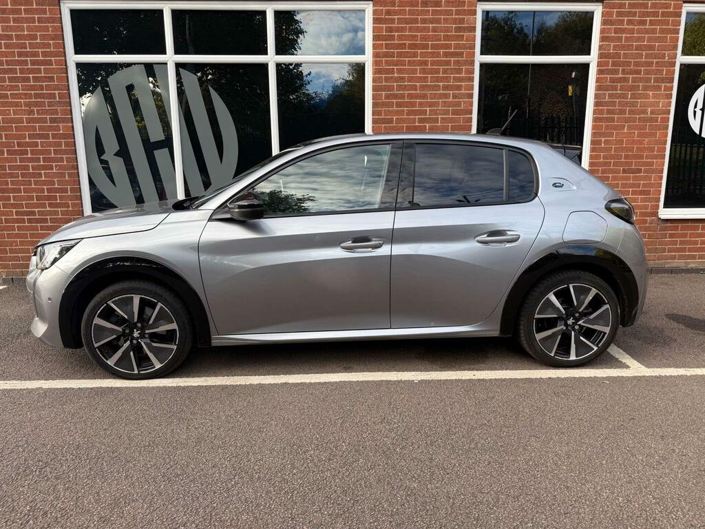 Peugeot e-208 50Kwh Gt Premium LS21ZMZ Grey #3