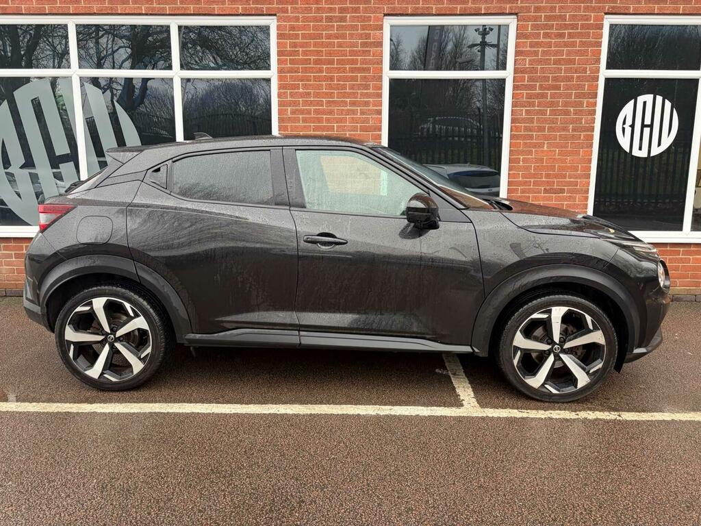 Nissan Juke 1.0 Dig-t Tekna Euro 6 Ss LV20LDF Black #2