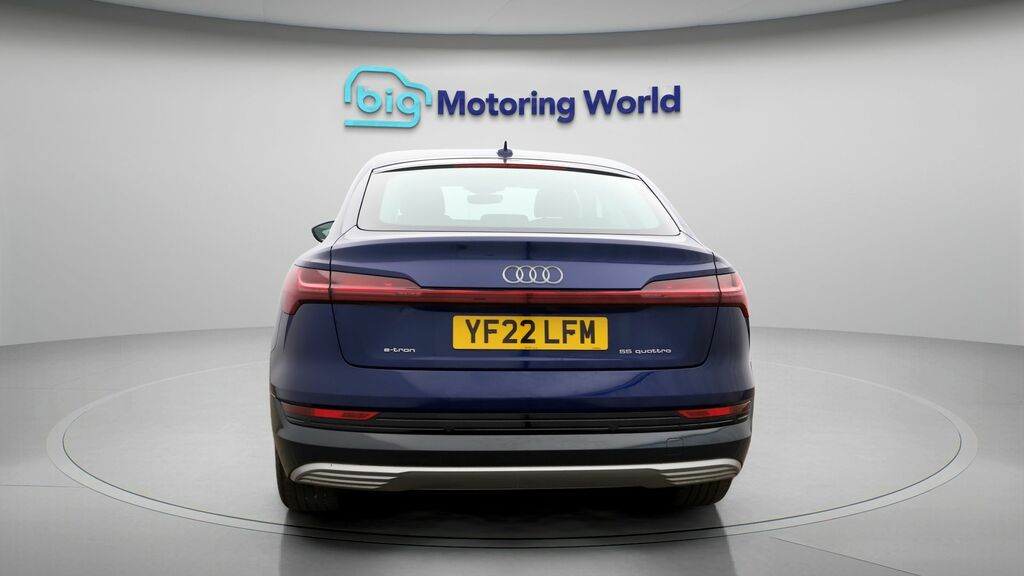 Audi E-tron Technik Blue #6