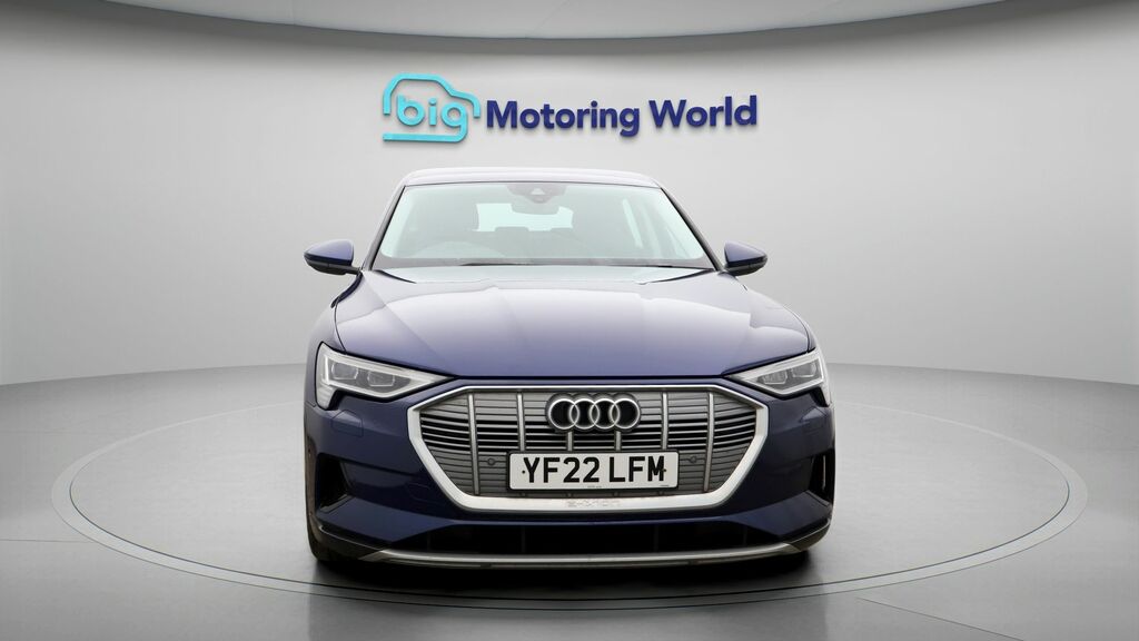 Audi E-tron Technik Blue #2