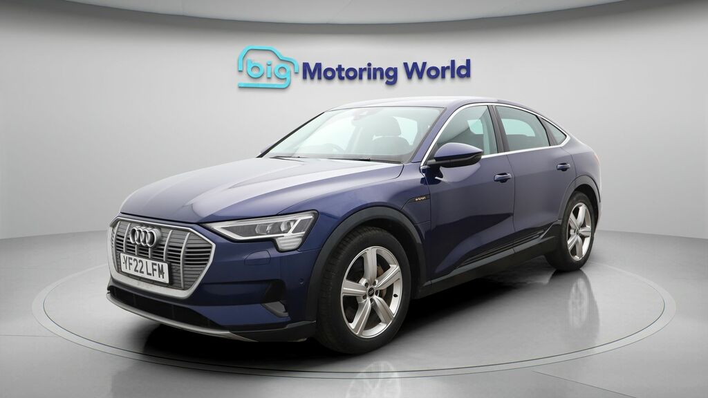 Audi E-tron Technik Blue #3
