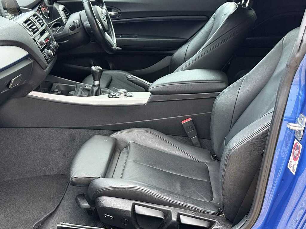 BMW M1 Auto Black #35