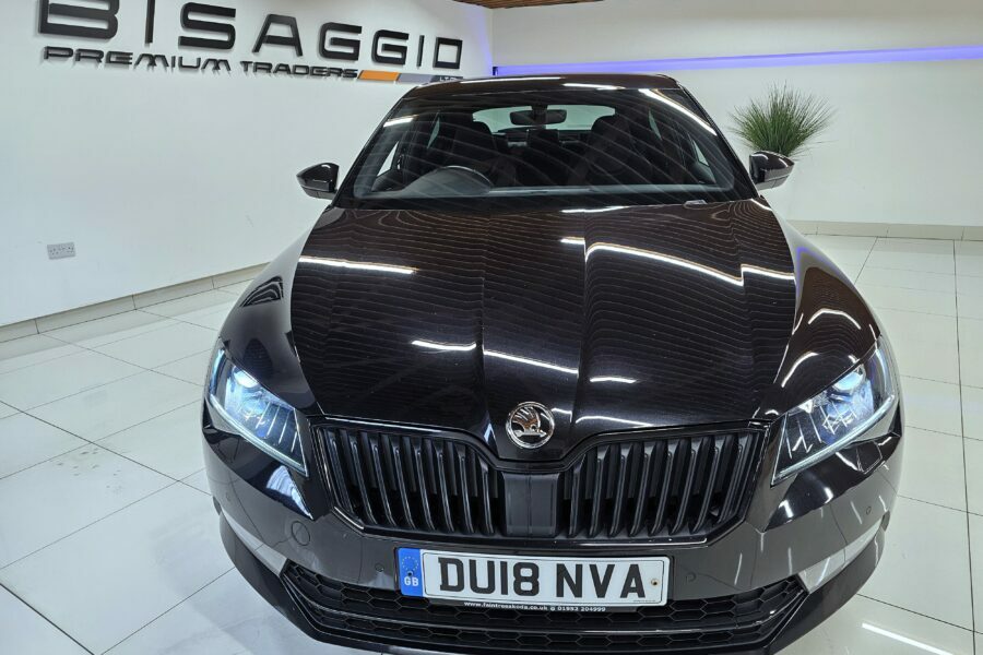 Skoda Superb 2.0Tsi Sportline Dsg
