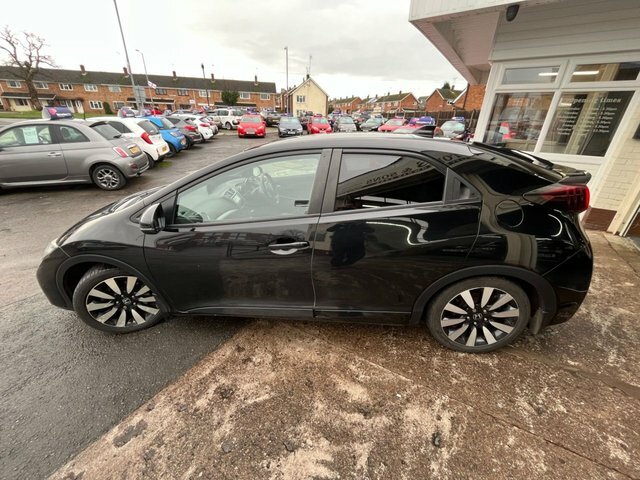 Honda Civic 1.8 I-vtec Sr Hatchback PE65AYV Black #2