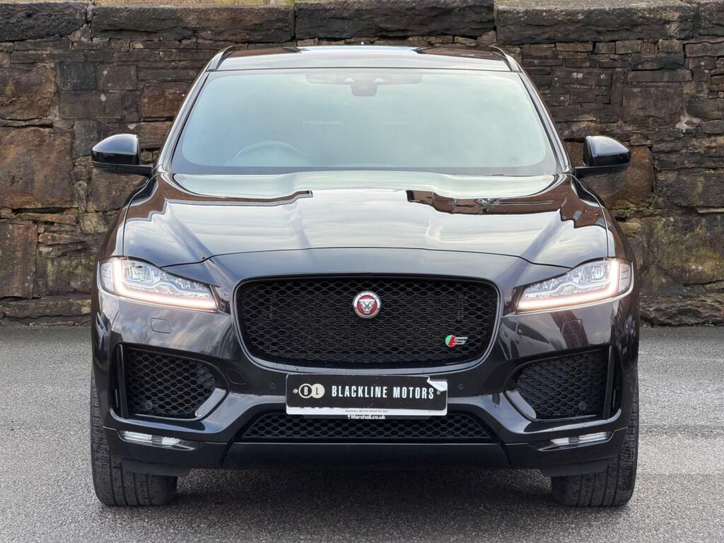 Jaguar F-Pace 3.0 D300 V6 S Awd Euro 6 S S KM67GGF Black #2