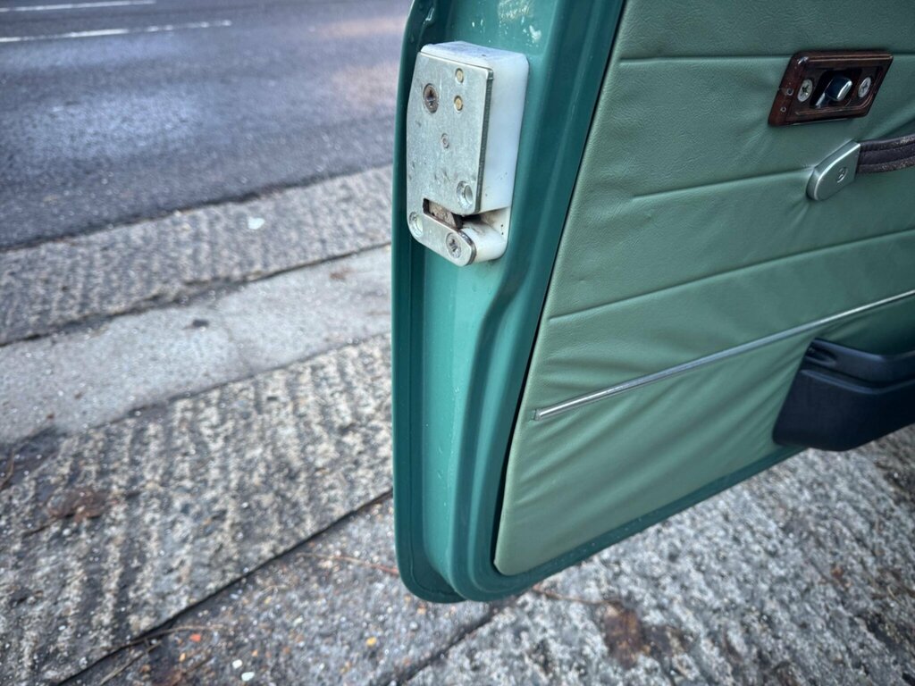 Mini Hatch 1275Cc. Classic . Owned By A Company Director Sinc Silver #29