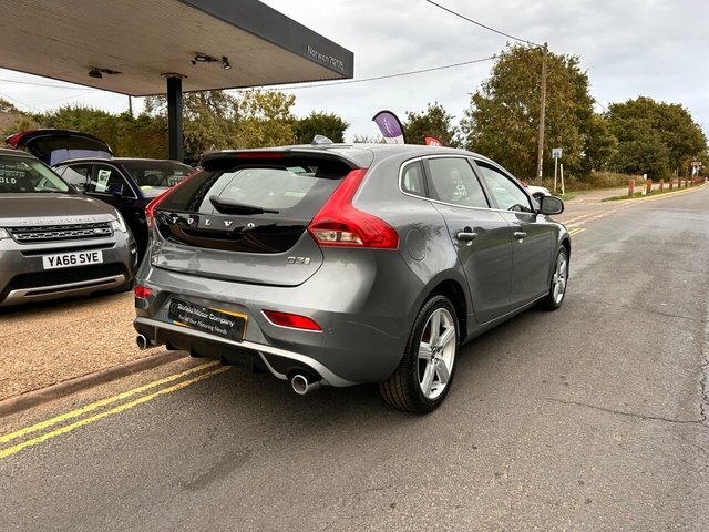 Volvo V40 2.0 D3 R-design Nav Plus Hatchback Manu BX68UNE Grey #5