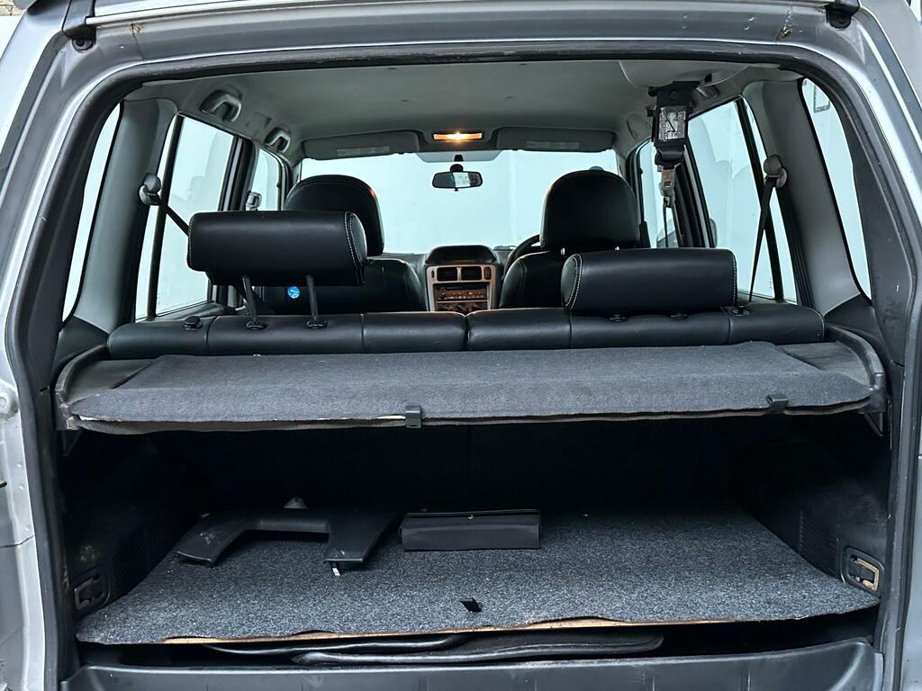 Mitsubishi Shogun Pinin 1.8 Mpi Equippe Swb Grey #9