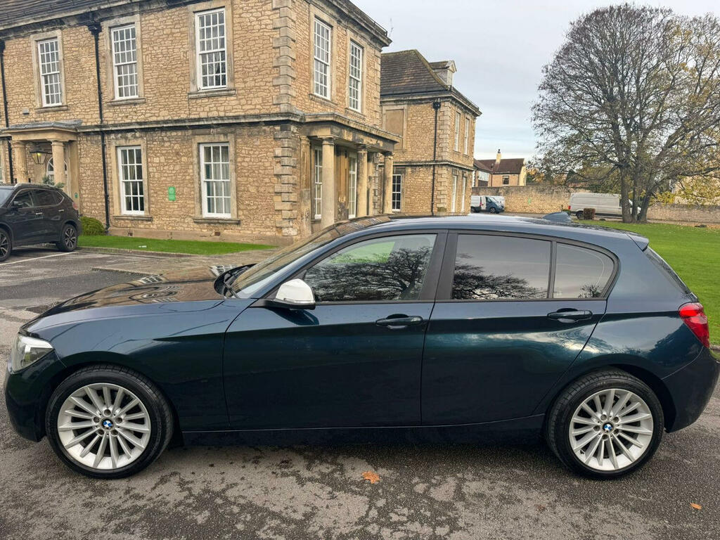 BMW 1 Series Hatchback 2.0 116I Urban 5-Door 201262 AK62VBN Blue #4