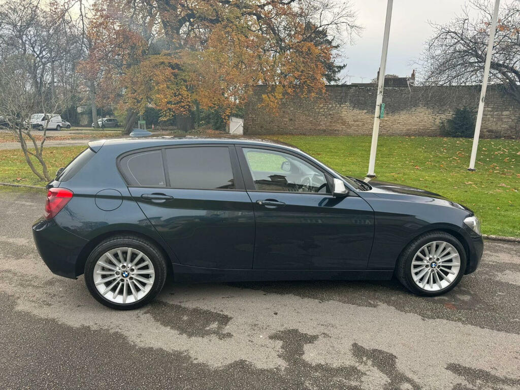 BMW 1 Series Hatchback 2.0 116I Urban 5-Door 201262 AK62VBN Blue #5
