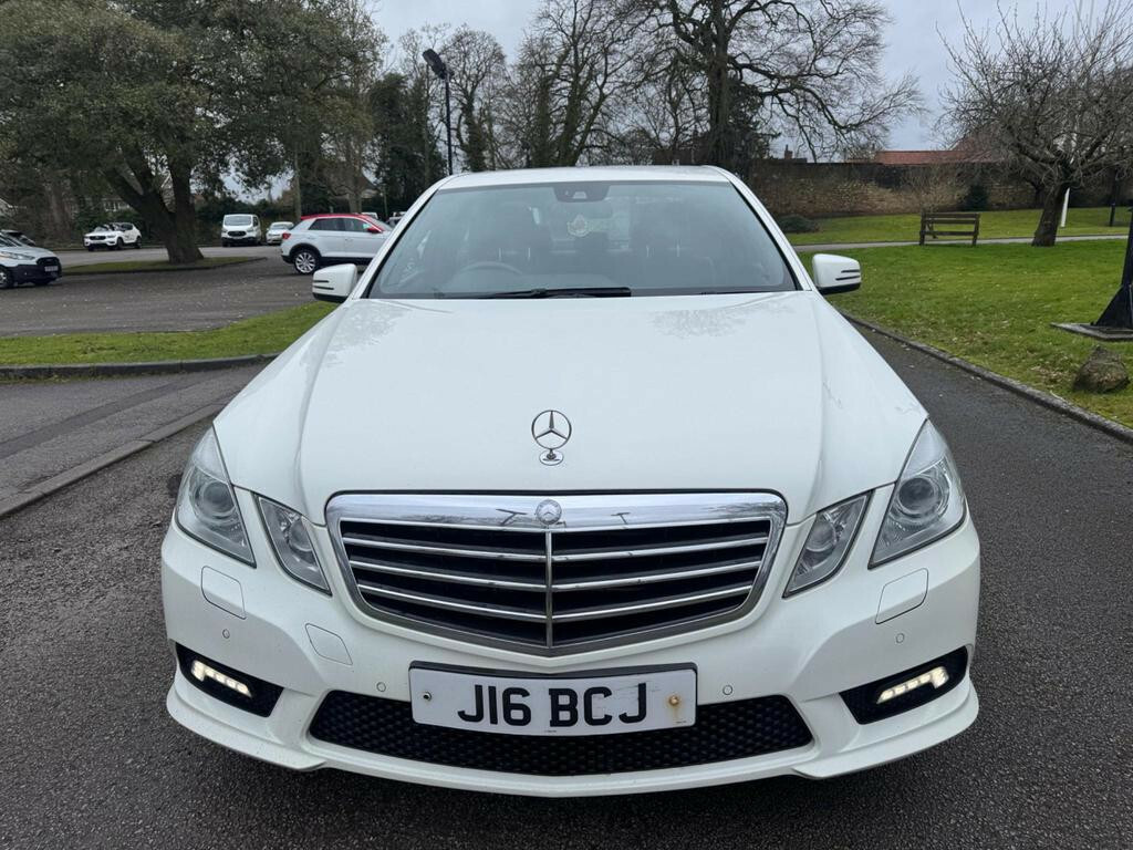 Mercedes-Benz E Class Saloon 3.0 E350 Cdi V6 Blueefficiency Sport 2010 J16BCJ White #4